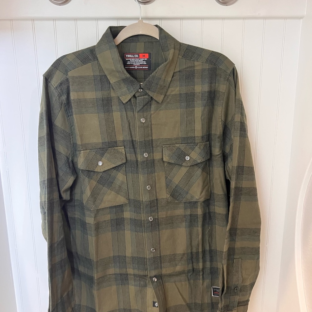 Troll Co. Amperage Olive Flannel